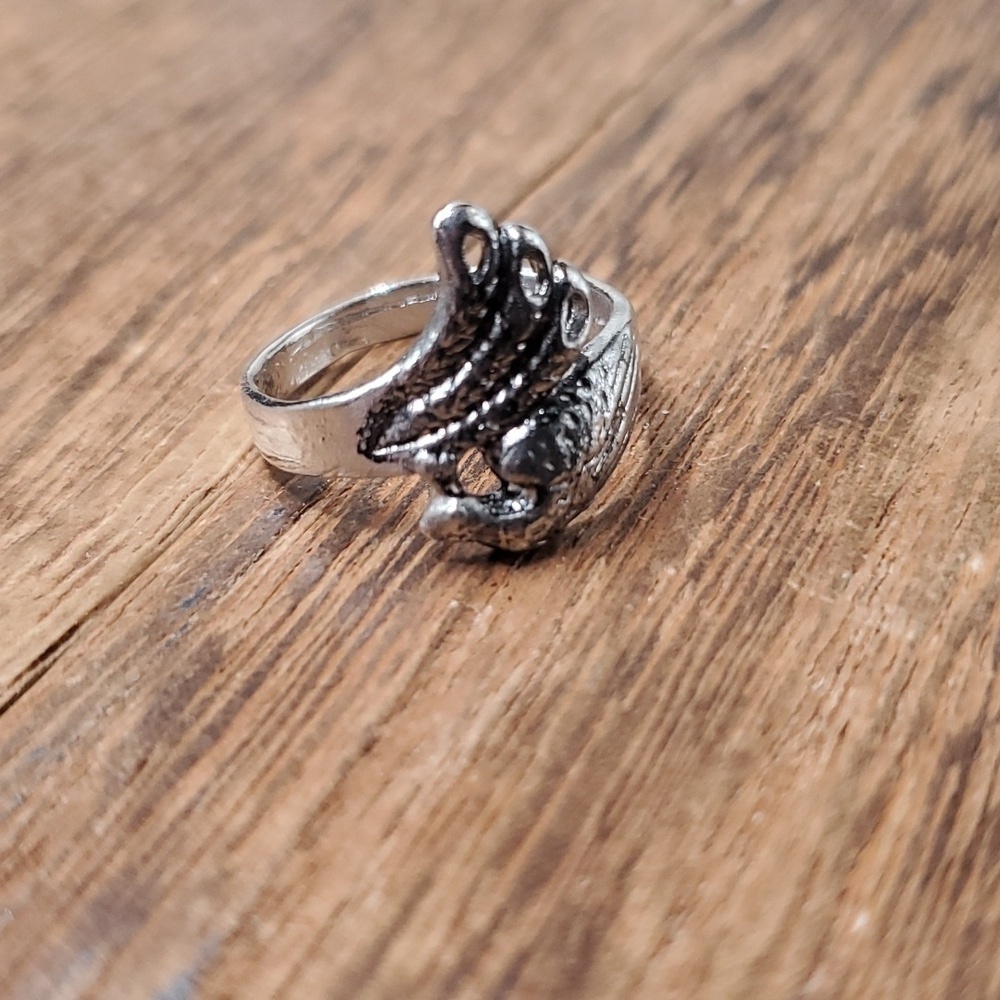 Size 6.5 R705 peacock in flames ring powerful wisdom eye catching